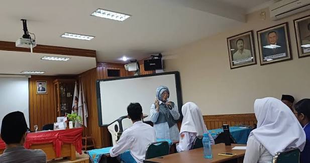 Ruang Teori/Kelas