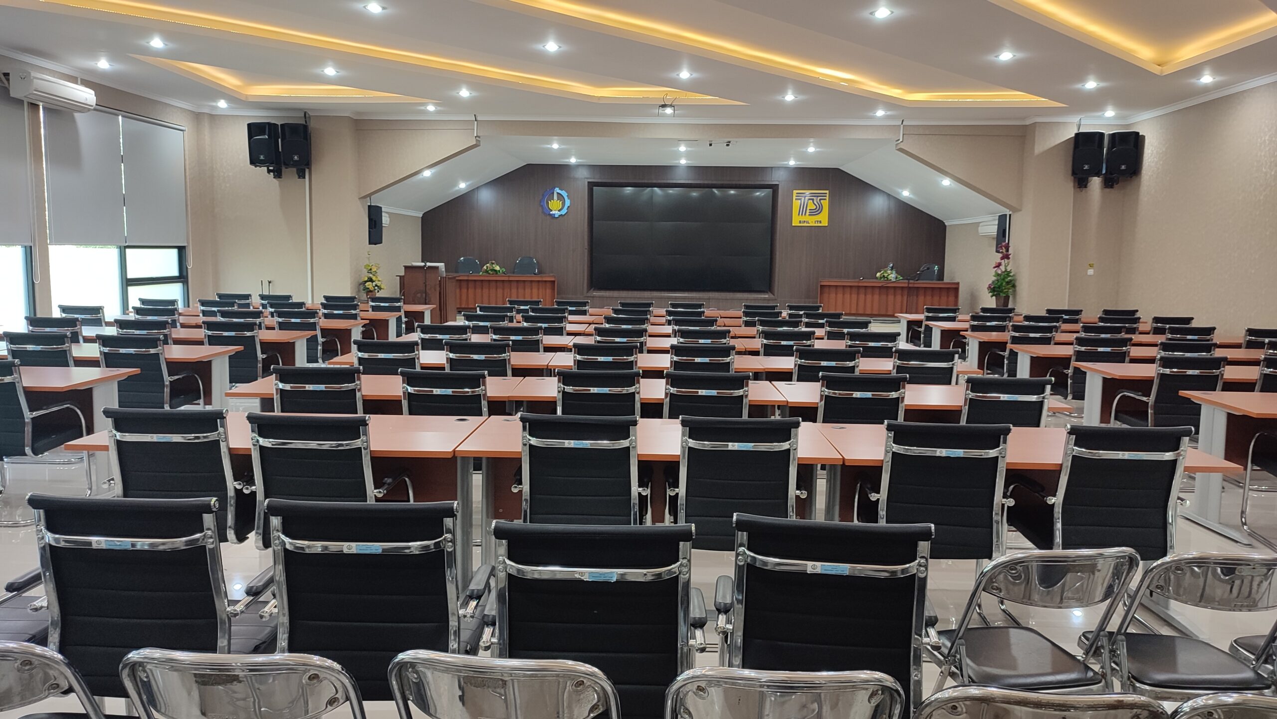 Ruang Serba Guna/Aula
